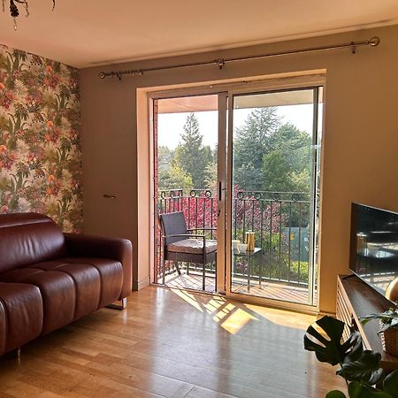 Belfast - Relax & Unwind In Our Skyline Retreat - 3 Bedroom Apartment With Parking Buitenkant foto